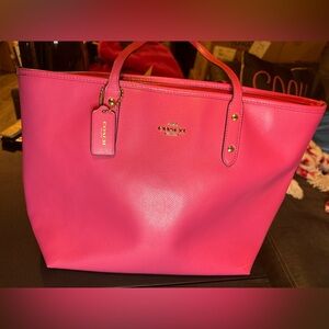Authentic Pink Coach Purse ✨👜